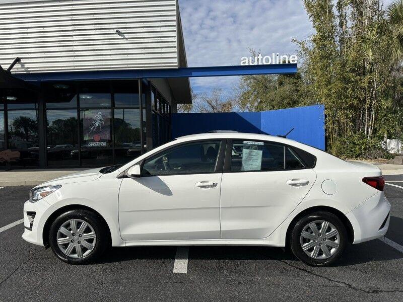 Kia Rio - Thumbnail 2