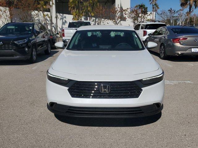 Honda Accord Sedan Lx Fwd - Thumbnail 3