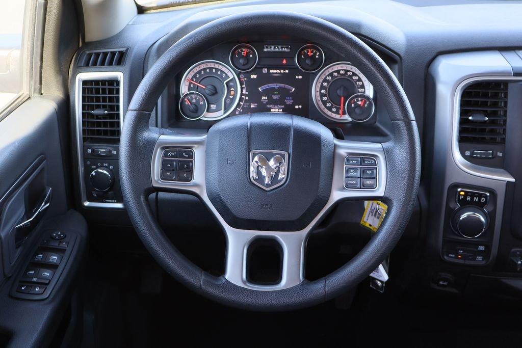 Ram 1500 Classic Slt 4Wd 4D Crew Cab - Thumbnail 13