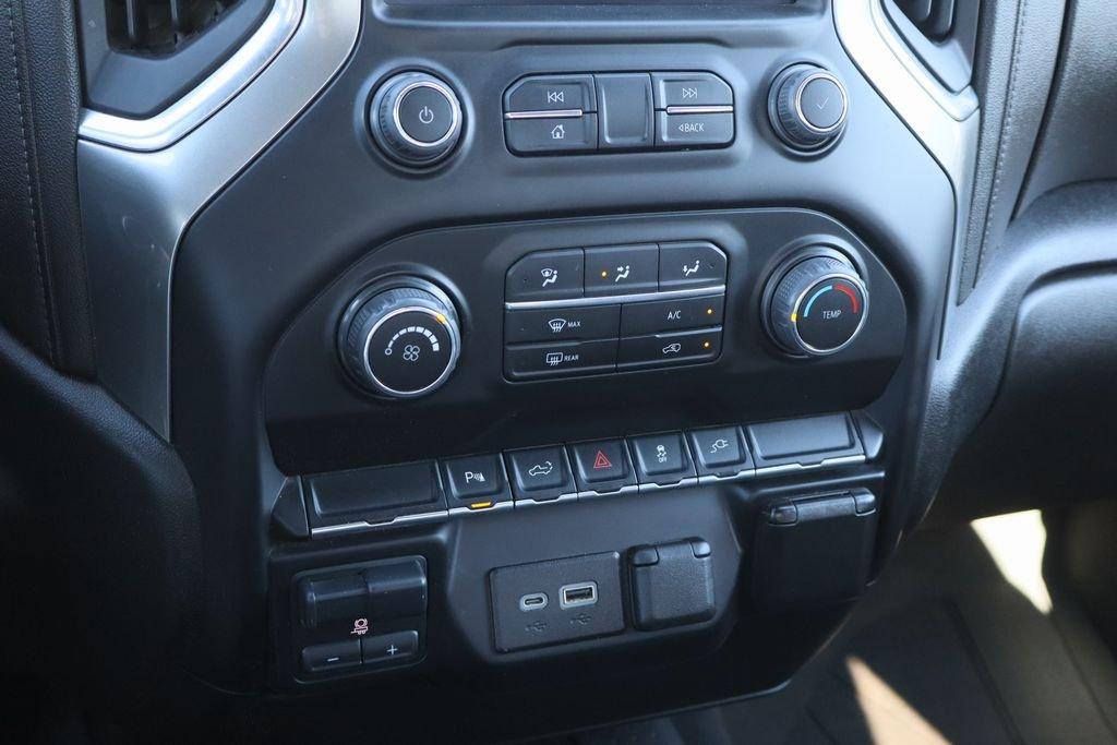 Chevrolet Silverado 2500Hd Lt 4Wd 4D Crew Cab - Thumbnail 18