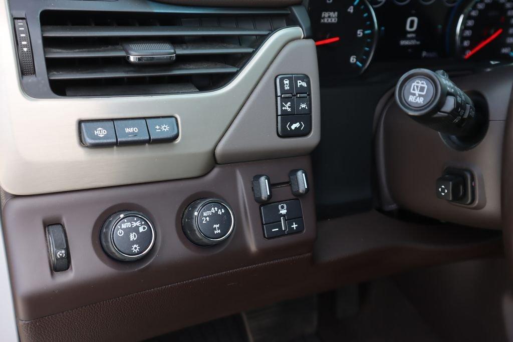 Gmc Yukon Xl Denali 4Wd 4D Sport Utility - Thumbnail 13