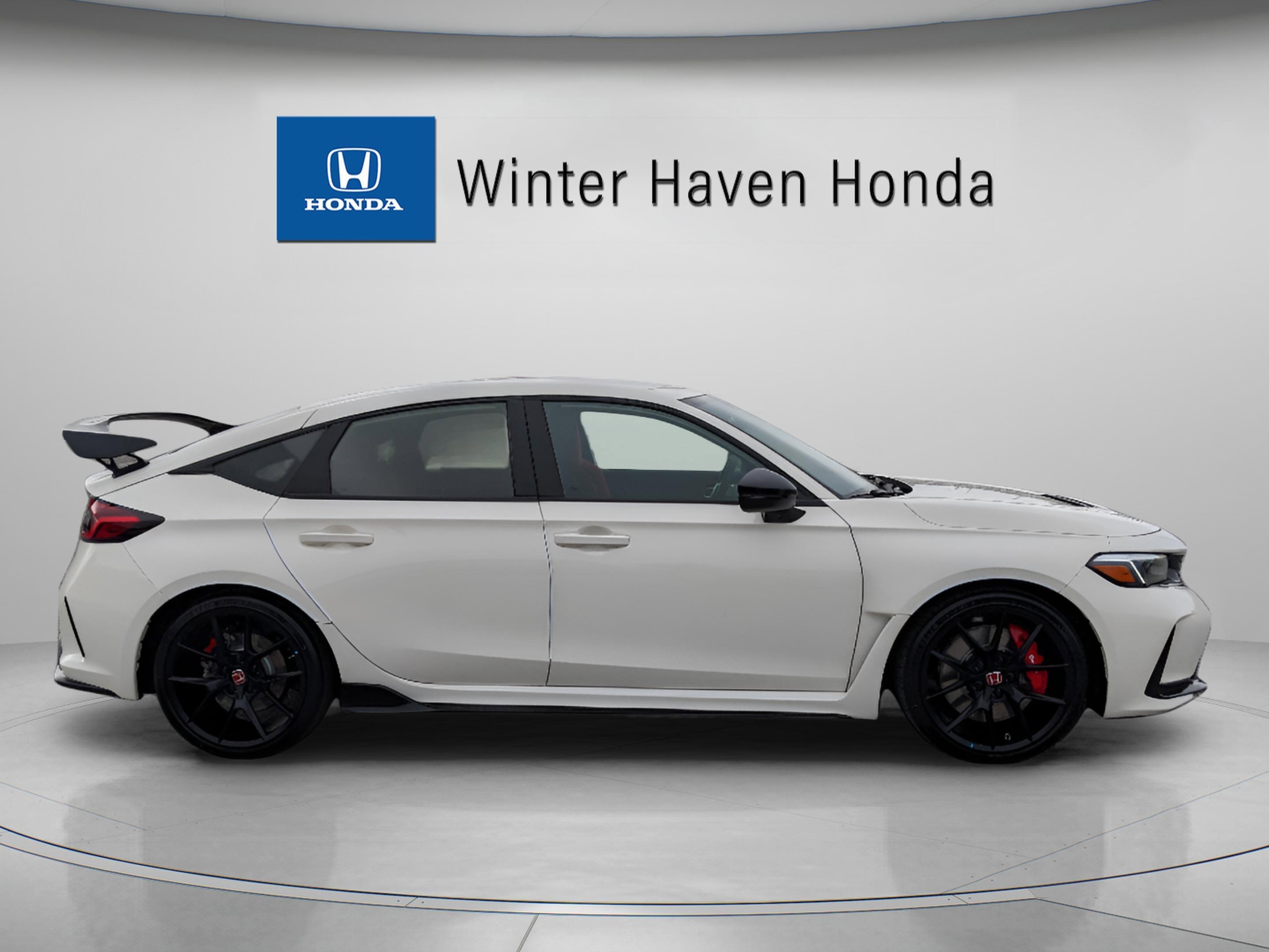 Honda Civic Type R - Thumbnail 8