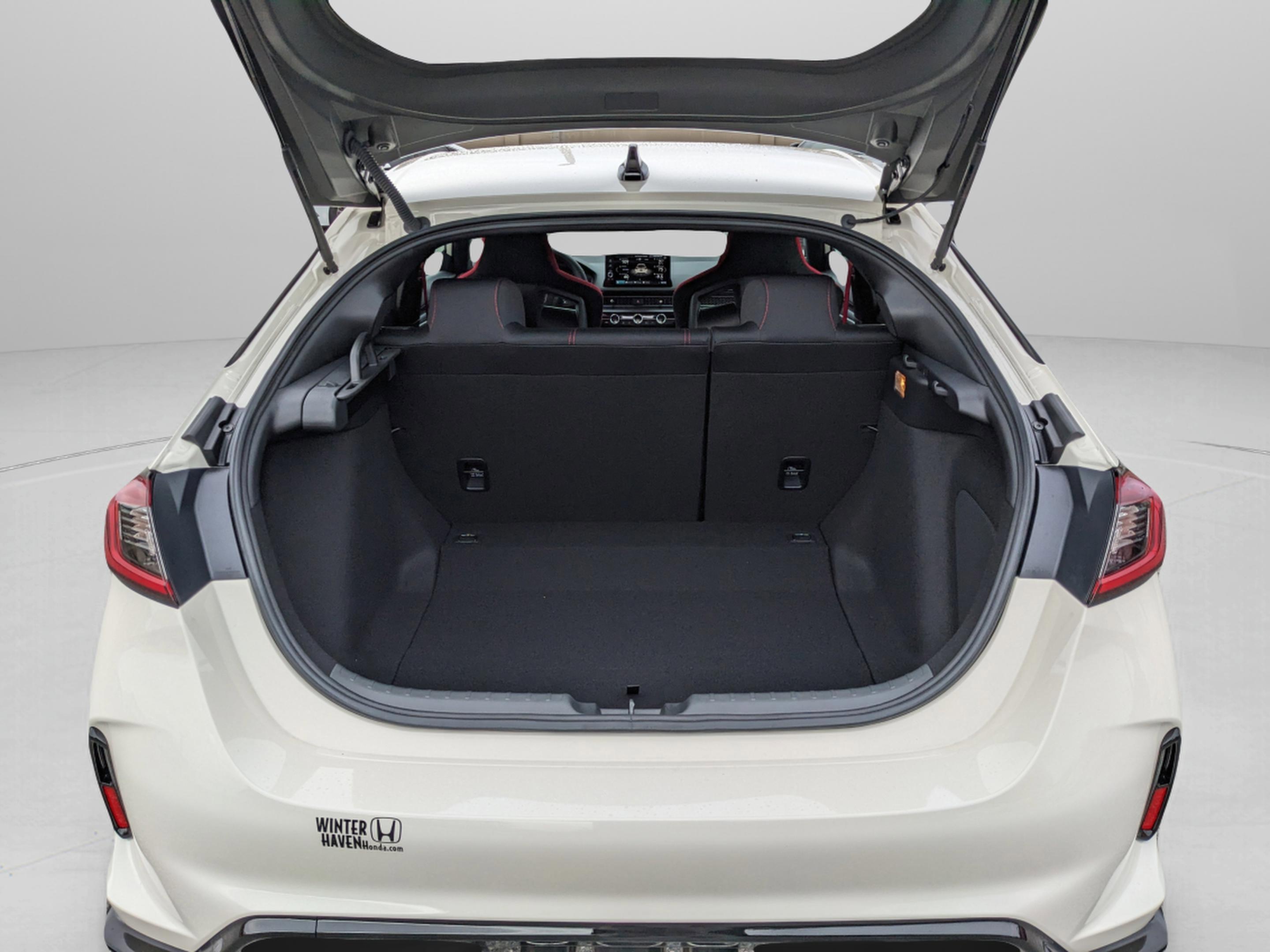 Honda Civic Type R - Thumbnail 13