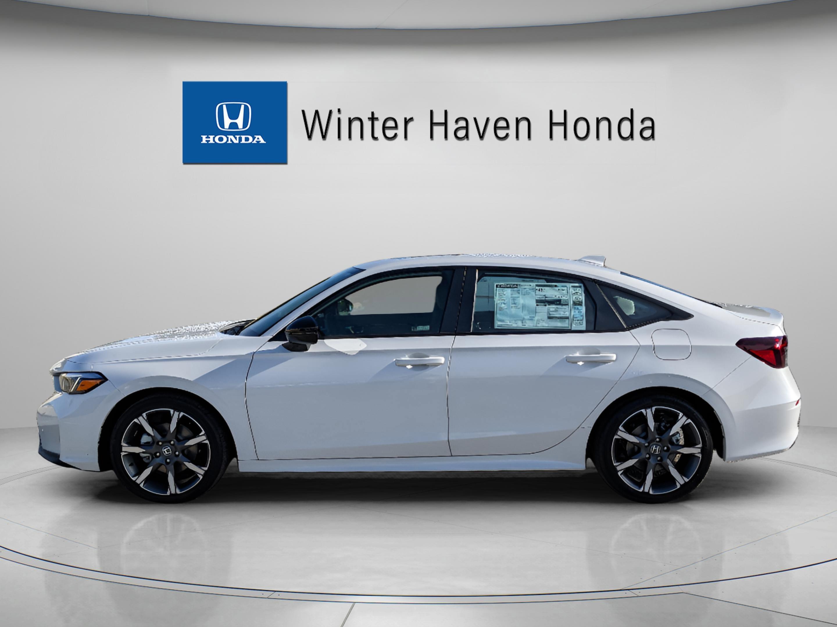 Honda Civic Sedan Hybrid Sport Touring - Thumbnail 4