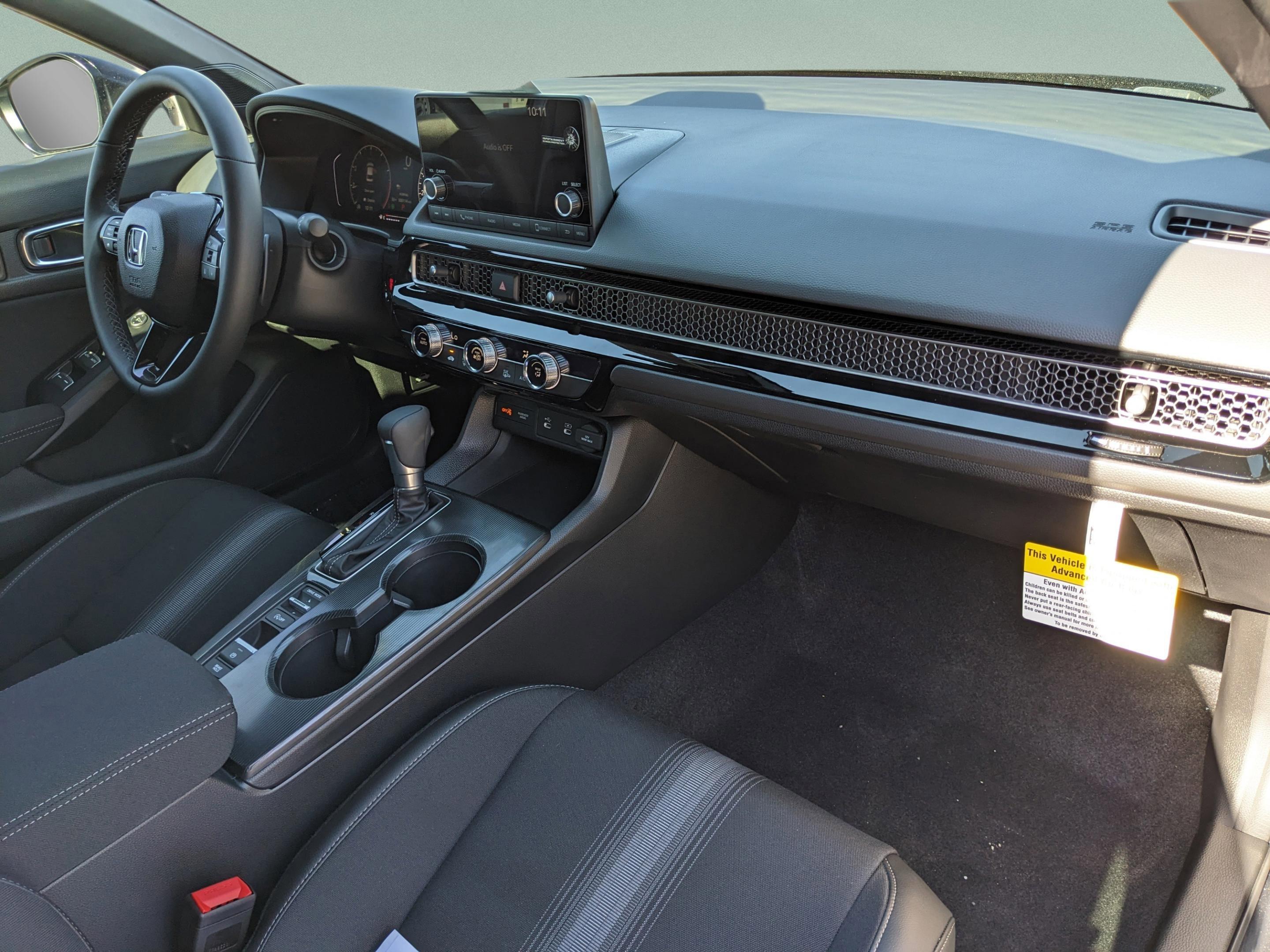 Honda Civic Sedan Sport - Thumbnail 14