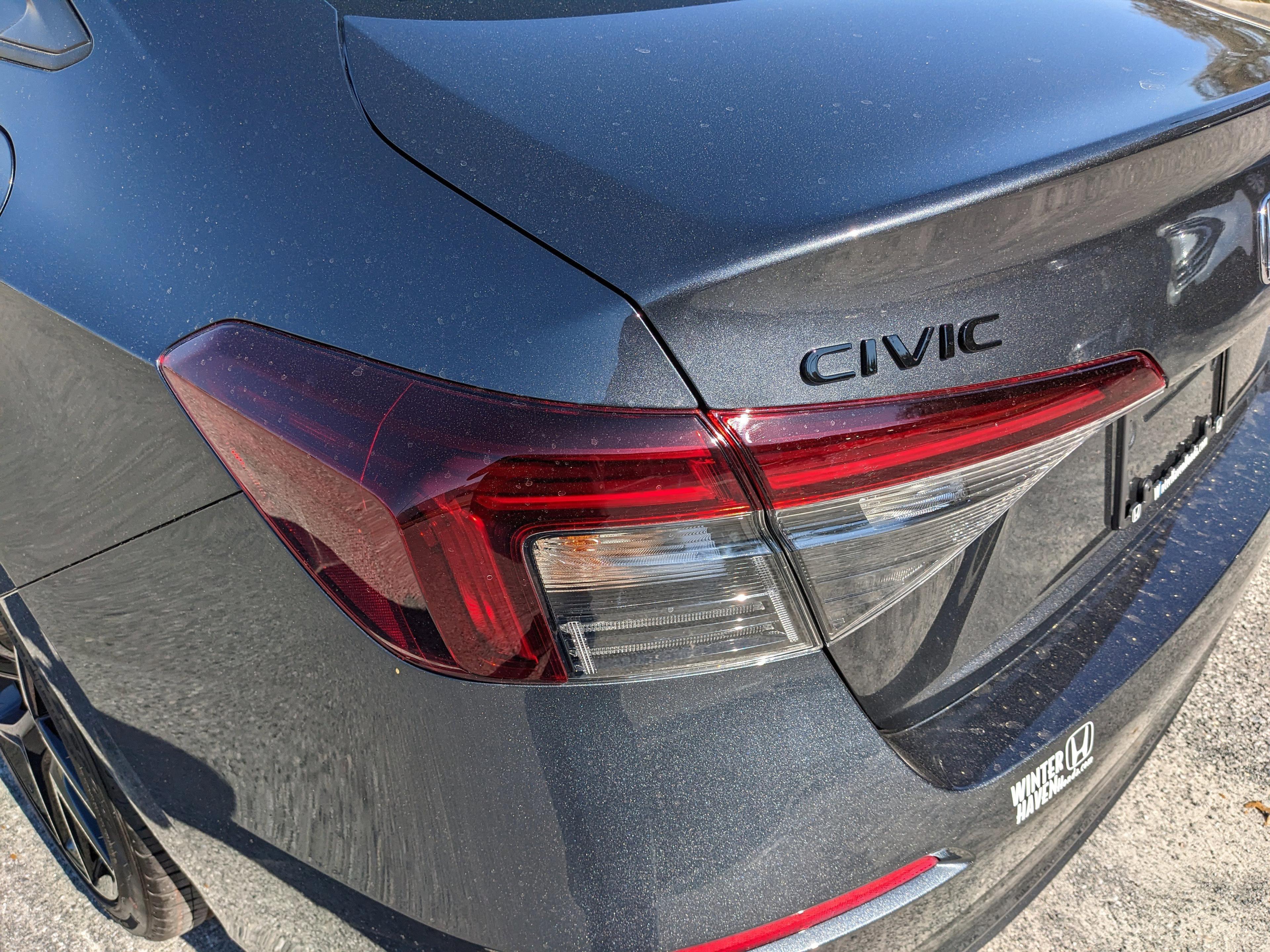 Honda Civic Sedan Sport - Thumbnail 10