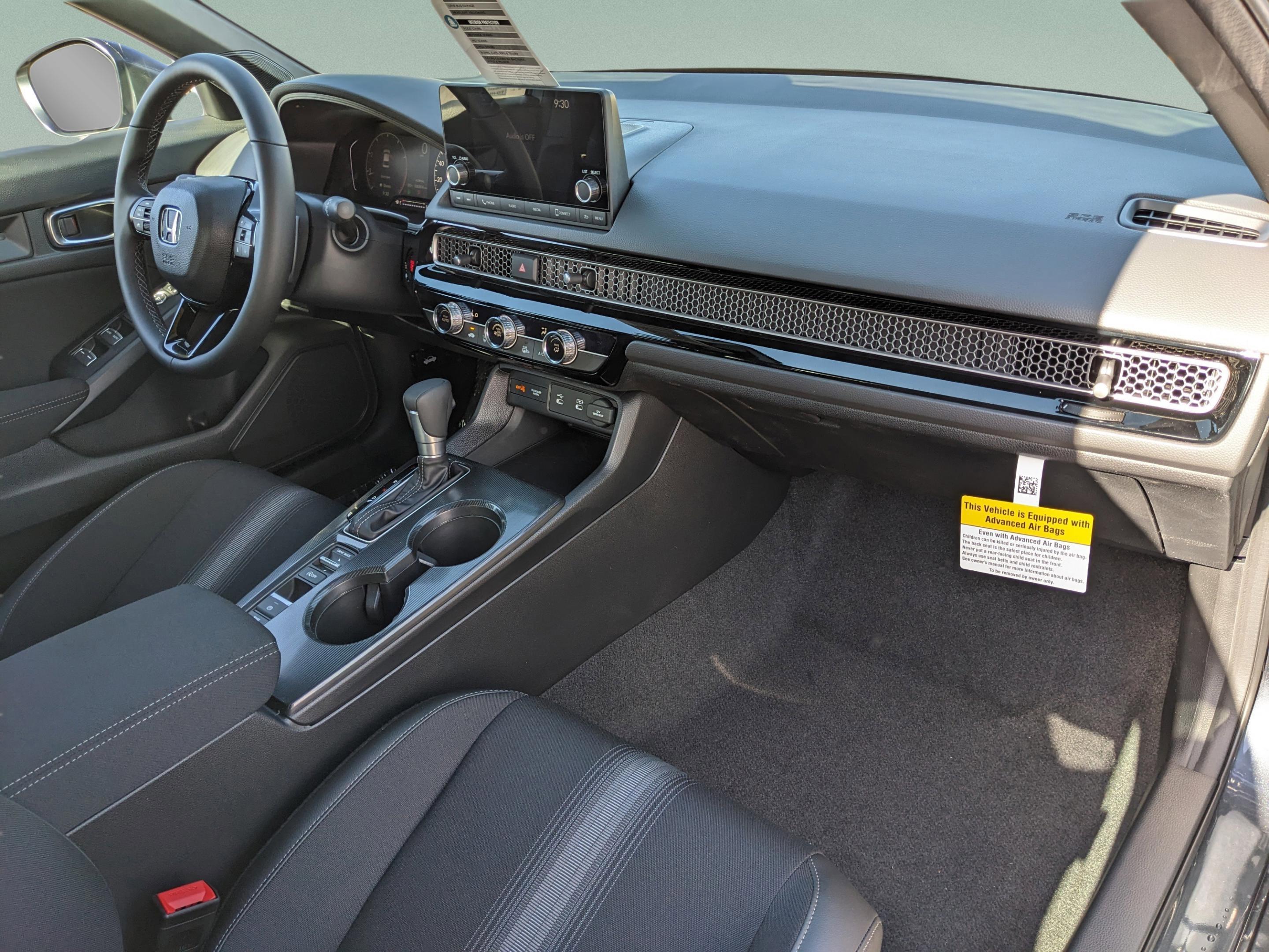 Honda Civic Sedan Sport - Thumbnail 8