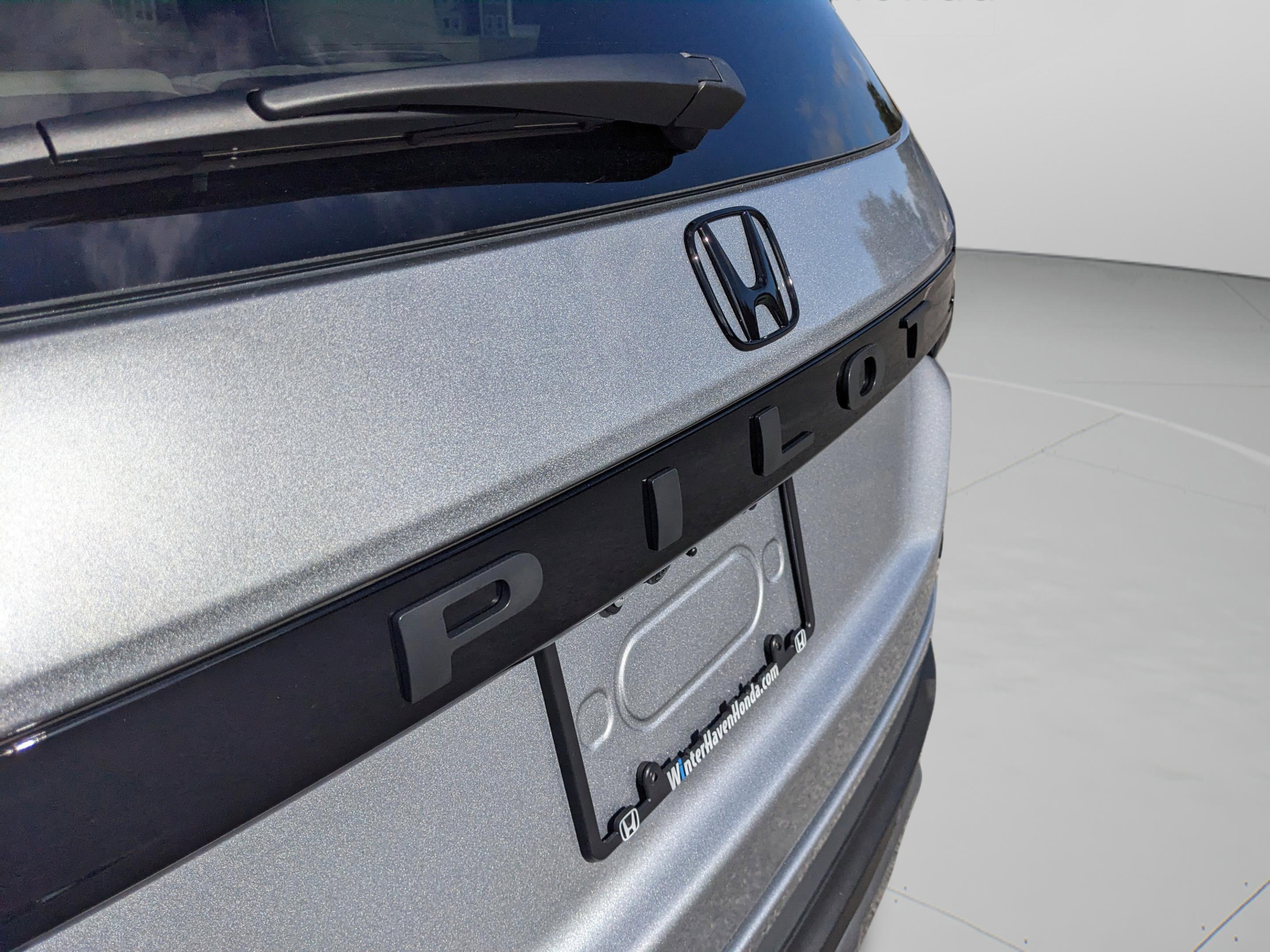 Honda Pilot Elite - Thumbnail 11