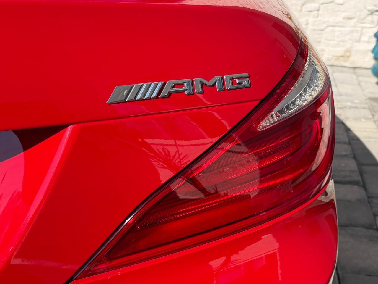 Mercedes-Benz SL-Class - Thumbnail 13