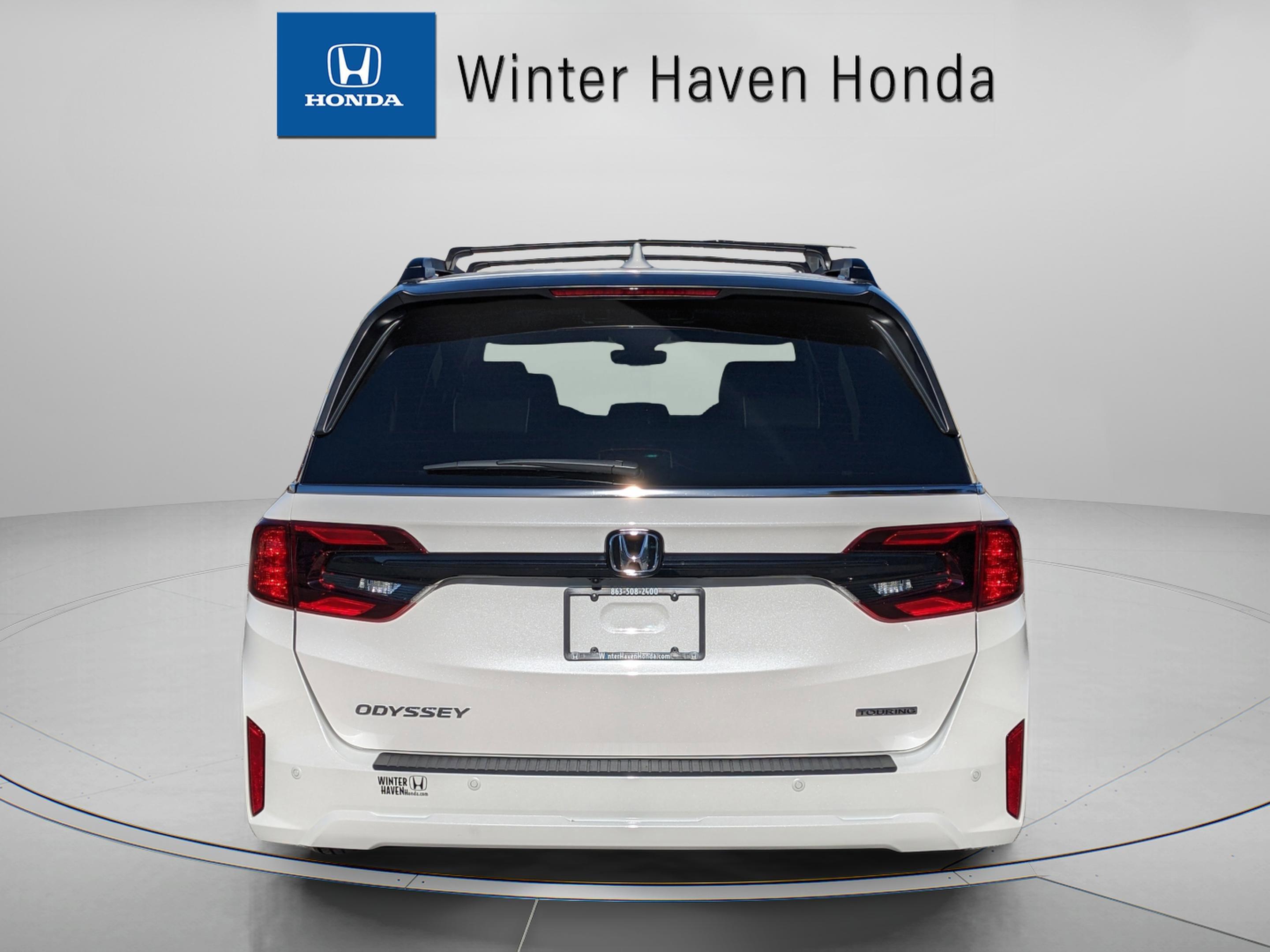 Honda Odyssey Touring - Thumbnail 6