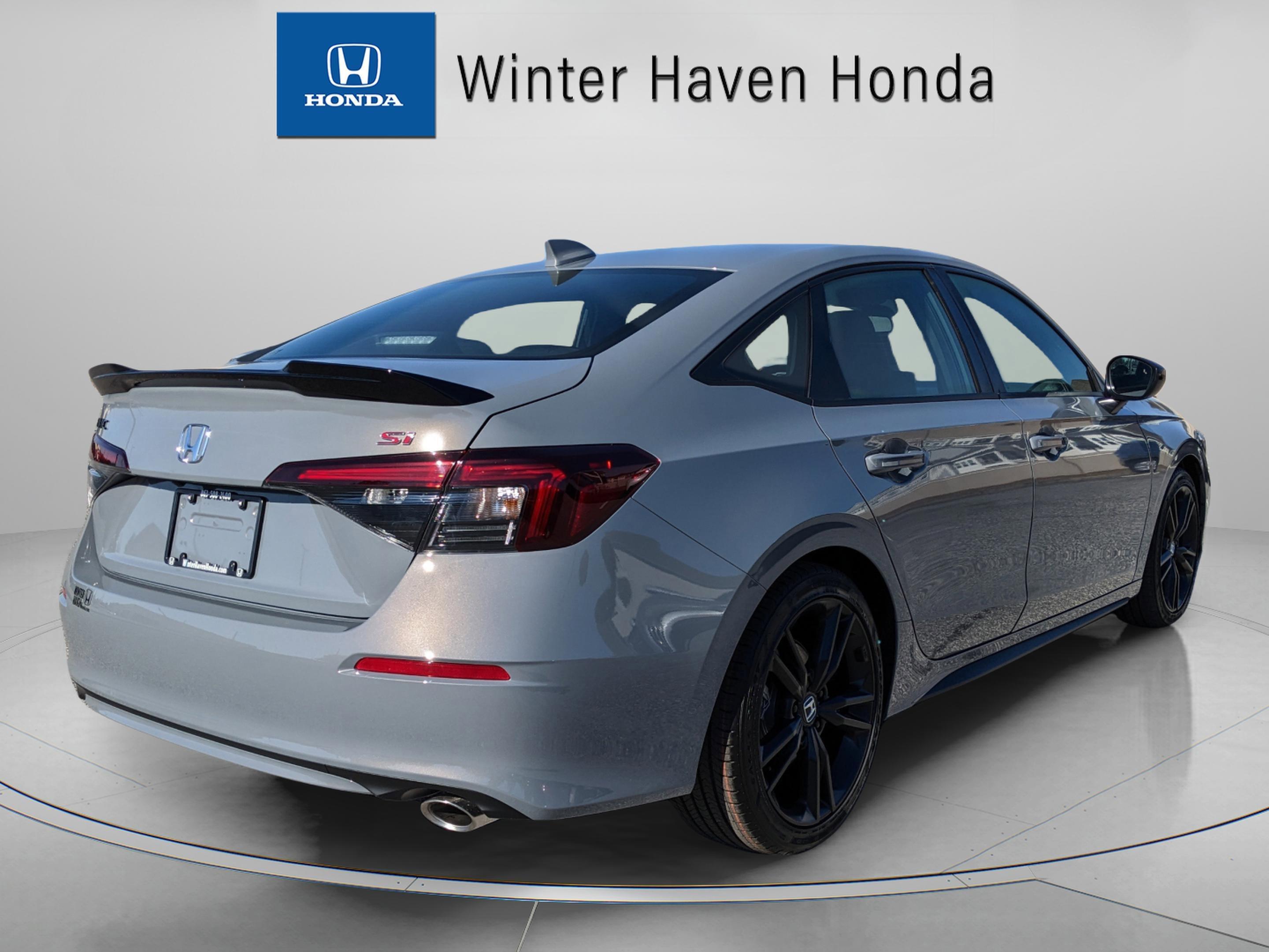 Honda Civic Si - Thumbnail 7