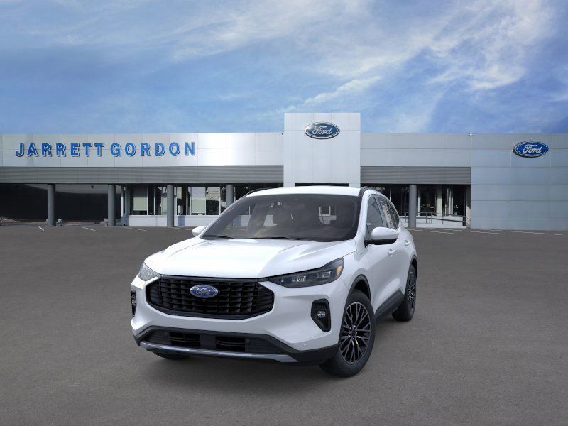 Ford Escape - Thumbnail 2