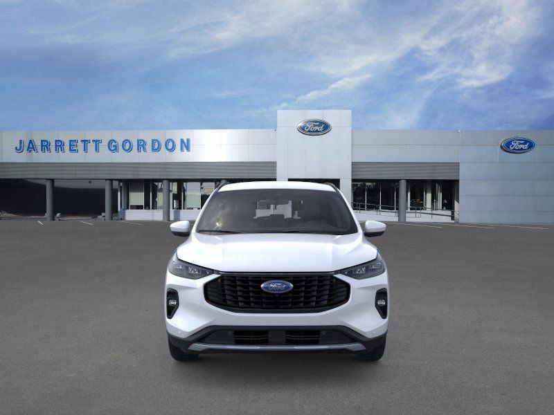 Ford Escape - Thumbnail 6