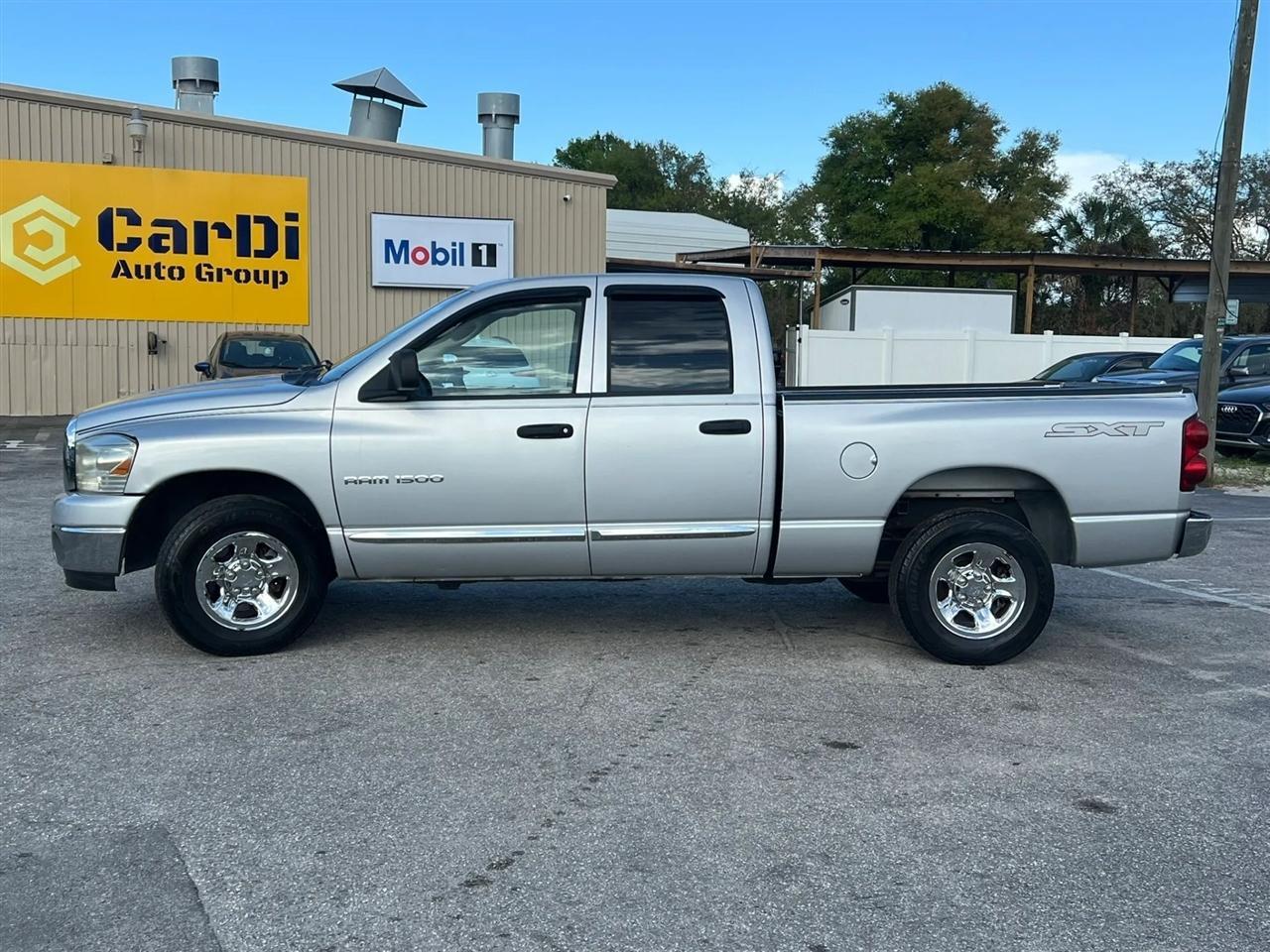 Dodge Ram 1500St Quad Cab 2Wd - Thumbnail 7