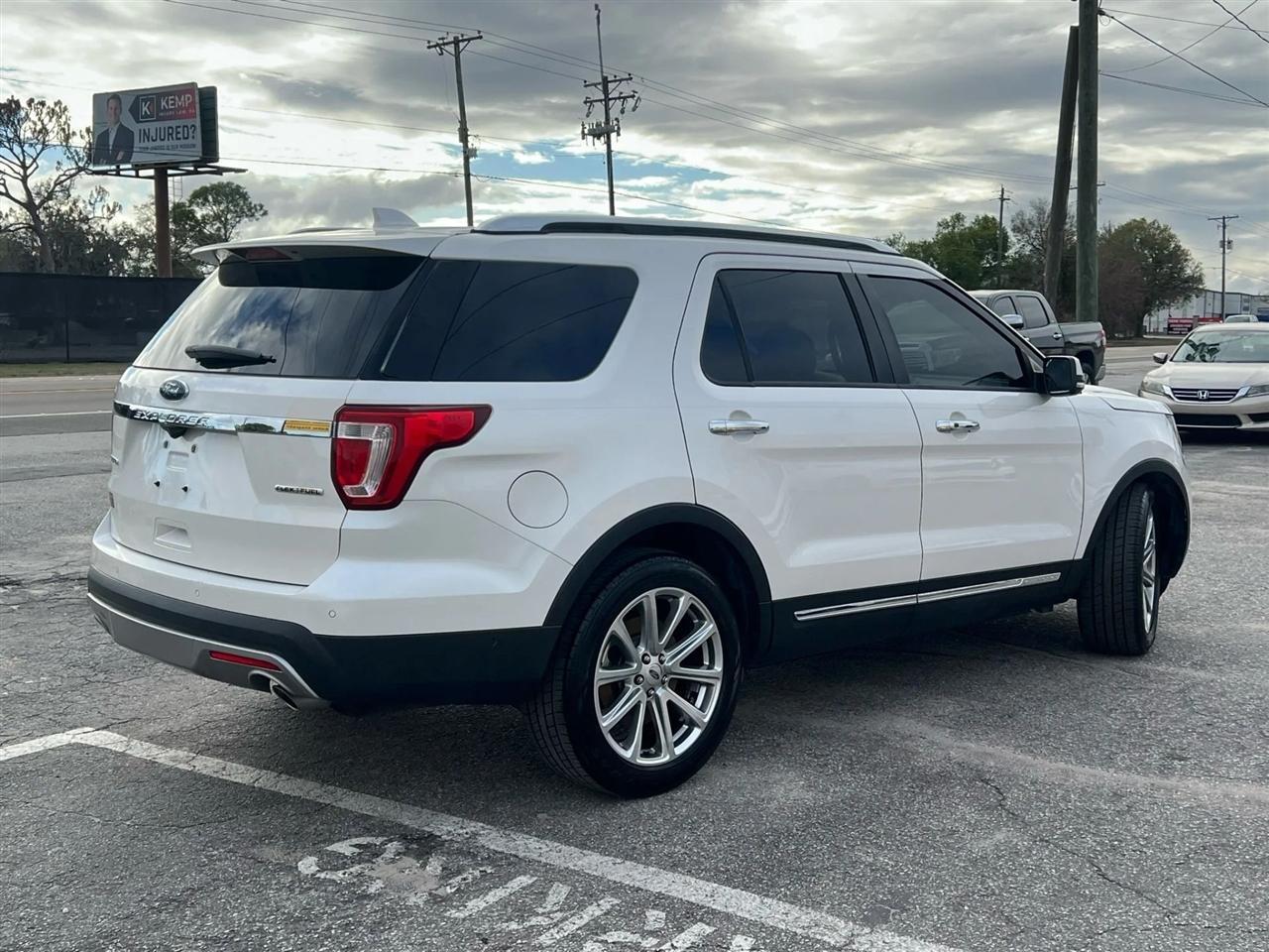 Ford Explorerlimited Fwd - Thumbnail 3