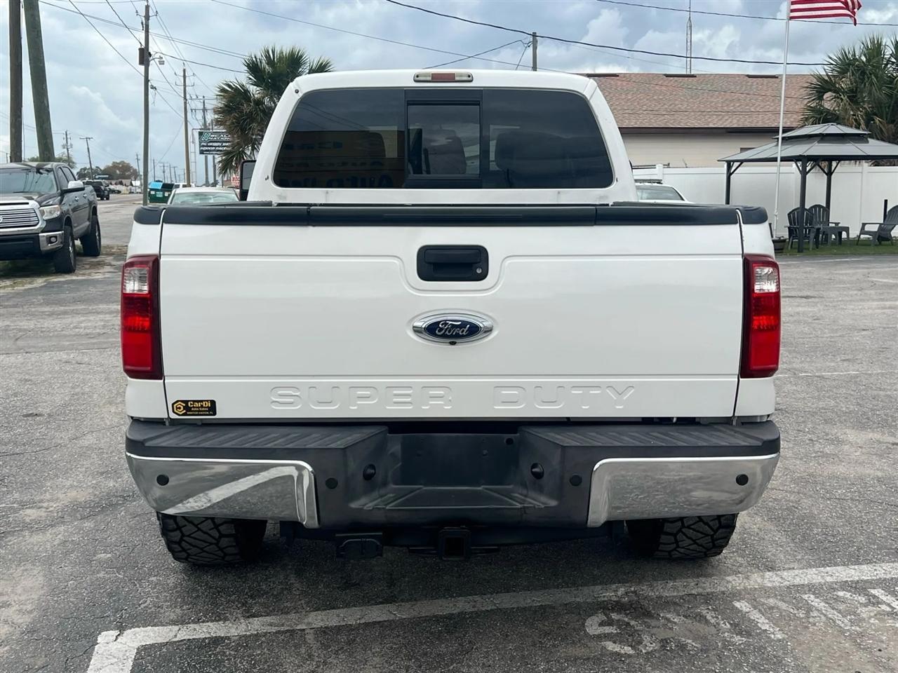 Ford F-250 Sdlariat Crew Cab 4Wd - Thumbnail 4