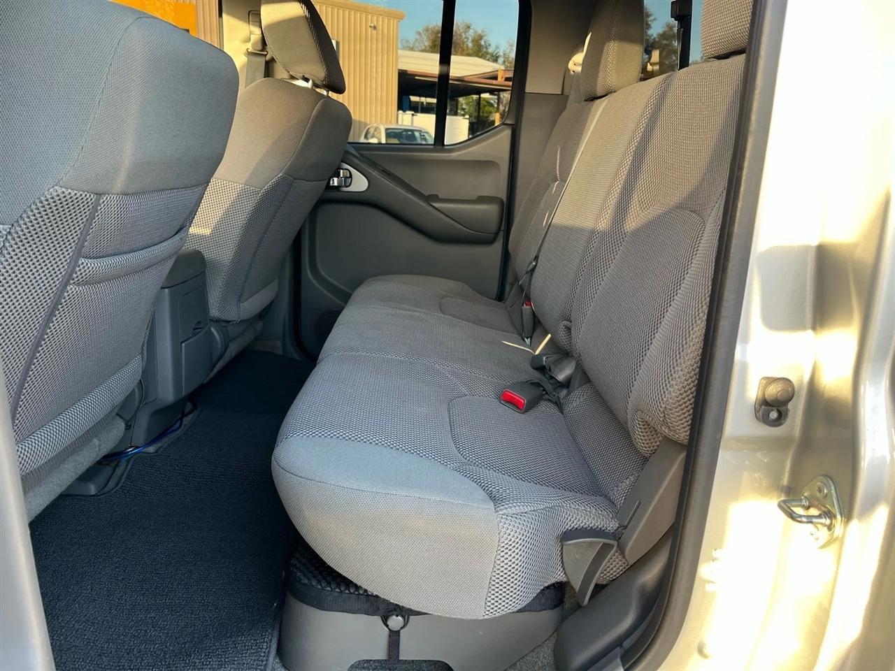 Nissan Frontiersv Crew Cab 2Wd - Thumbnail 11