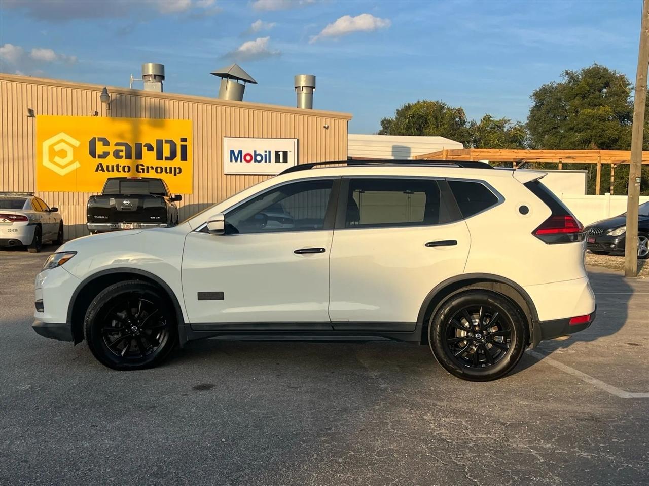 Nissan Roguesv 2Wd - Thumbnail 6