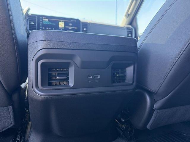 Chevrolet Silverado 2500 Hd Lt - Thumbnail 14