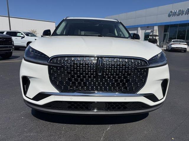 Lincoln Aviator Premiere - Thumbnail 3