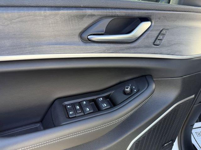 Jeep Grand Cherokee L Limited - Thumbnail 18