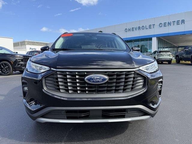 Ford Escape Plug-In Hybrid Base - Thumbnail 3