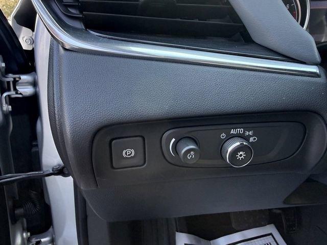 Buick Enclave Premium - Thumbnail 20