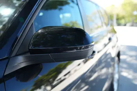 Volkswagen Atlas Se W/Tech Pkg Sport Utility 4D - Thumbnail 5