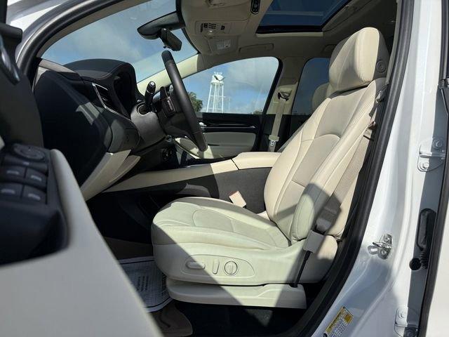 Buick Enclave Essence - Thumbnail 16