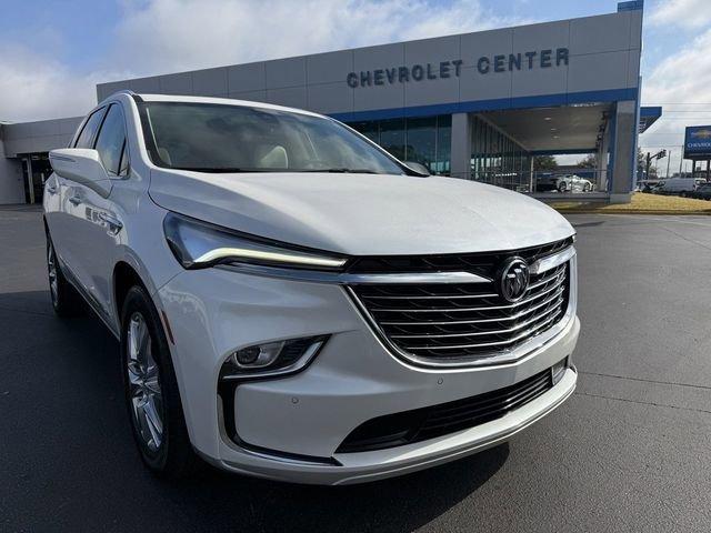 Buick Enclave Essence - Thumbnail 2