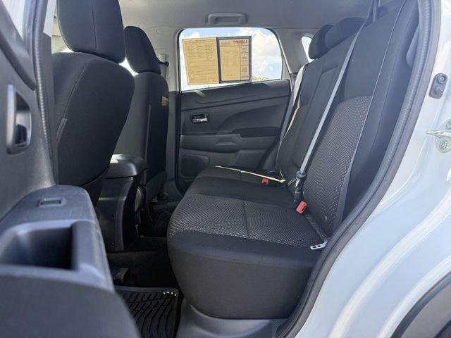 Mitsubishi Outlander Sport Es - Thumbnail 12