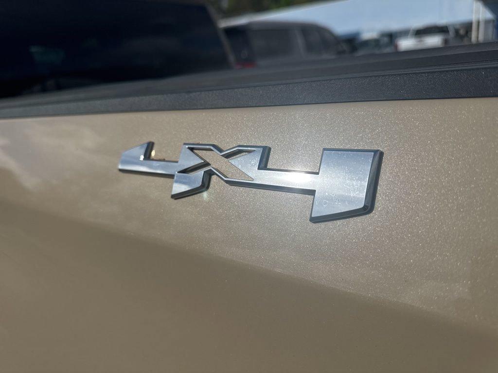 Gmc Sierra 1500 Elevation - Thumbnail 6