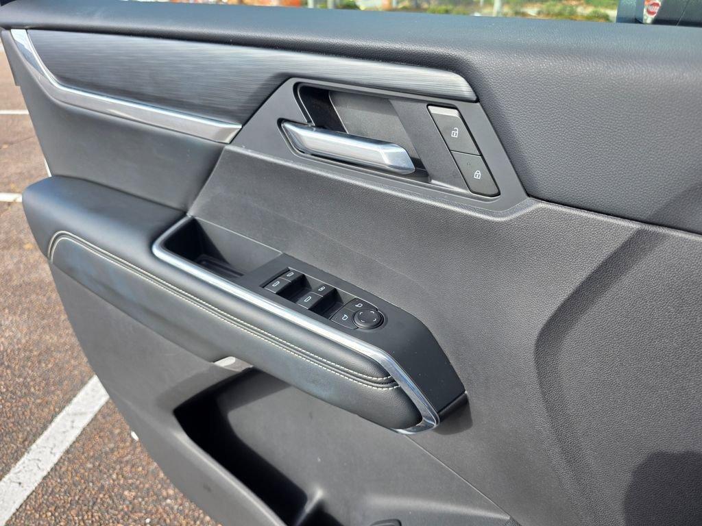 Gmc Acadia Elevation - Thumbnail 15