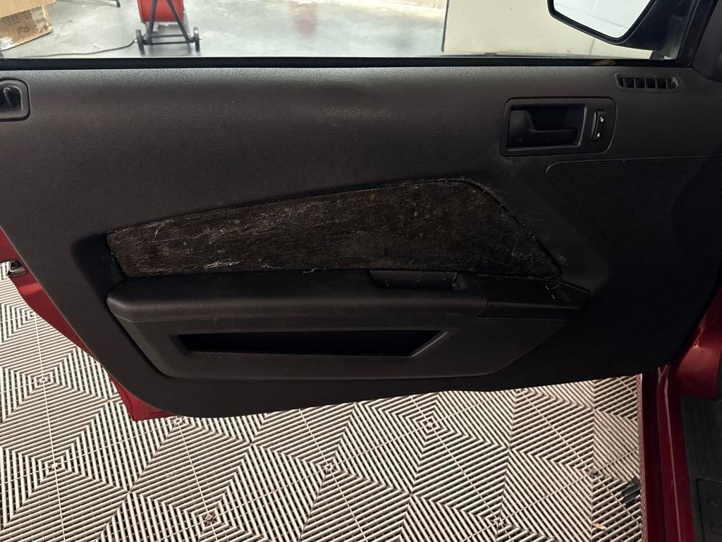 Ford Mustang V6 - Thumbnail 16