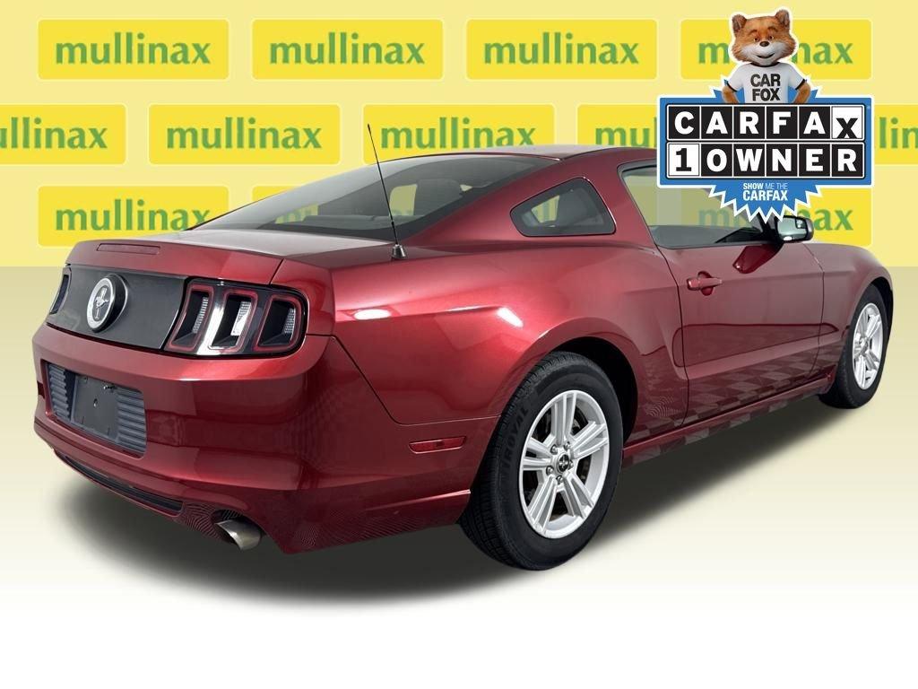 Ford Mustang V6 - Thumbnail 6