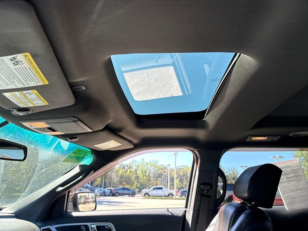 Ford Explorer Xlt - Thumbnail 10