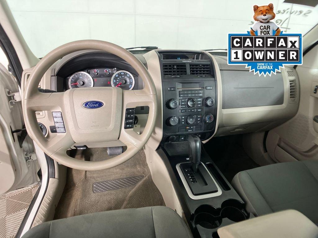 Ford Escape Xls - Thumbnail 9