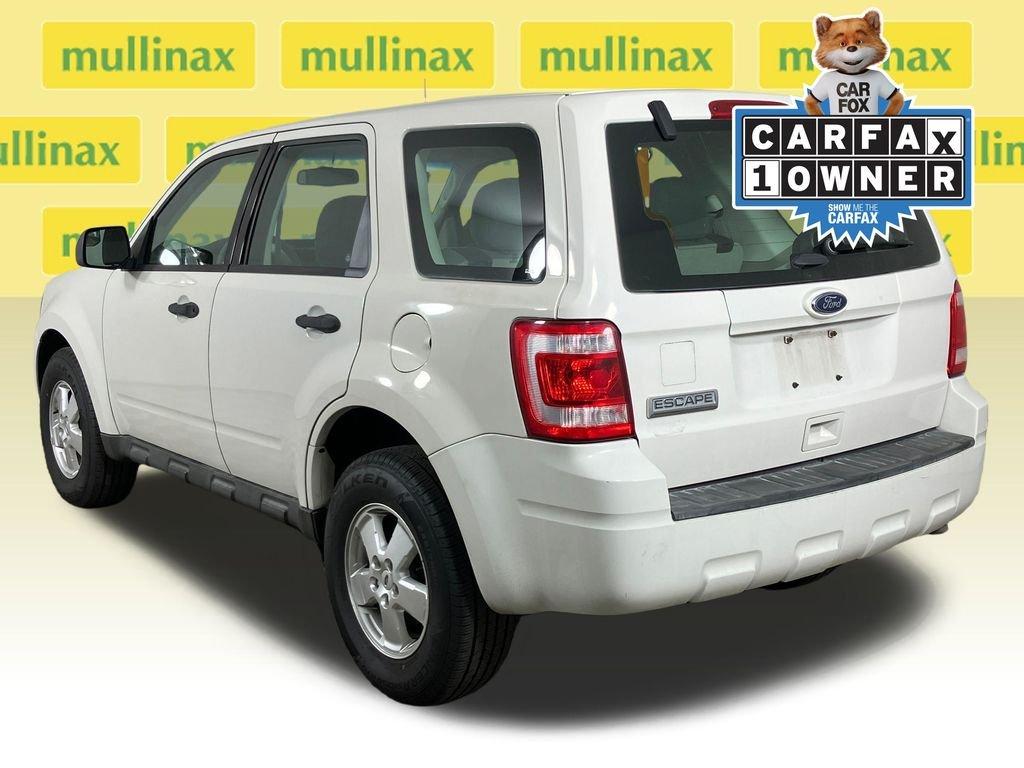 Ford Escape Xls - Thumbnail 12