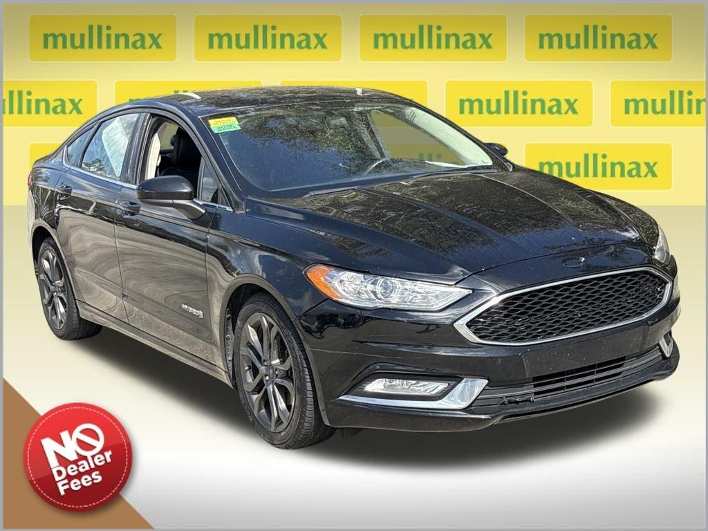 Ford Fusion Hybrid Se - Thumbnail 2