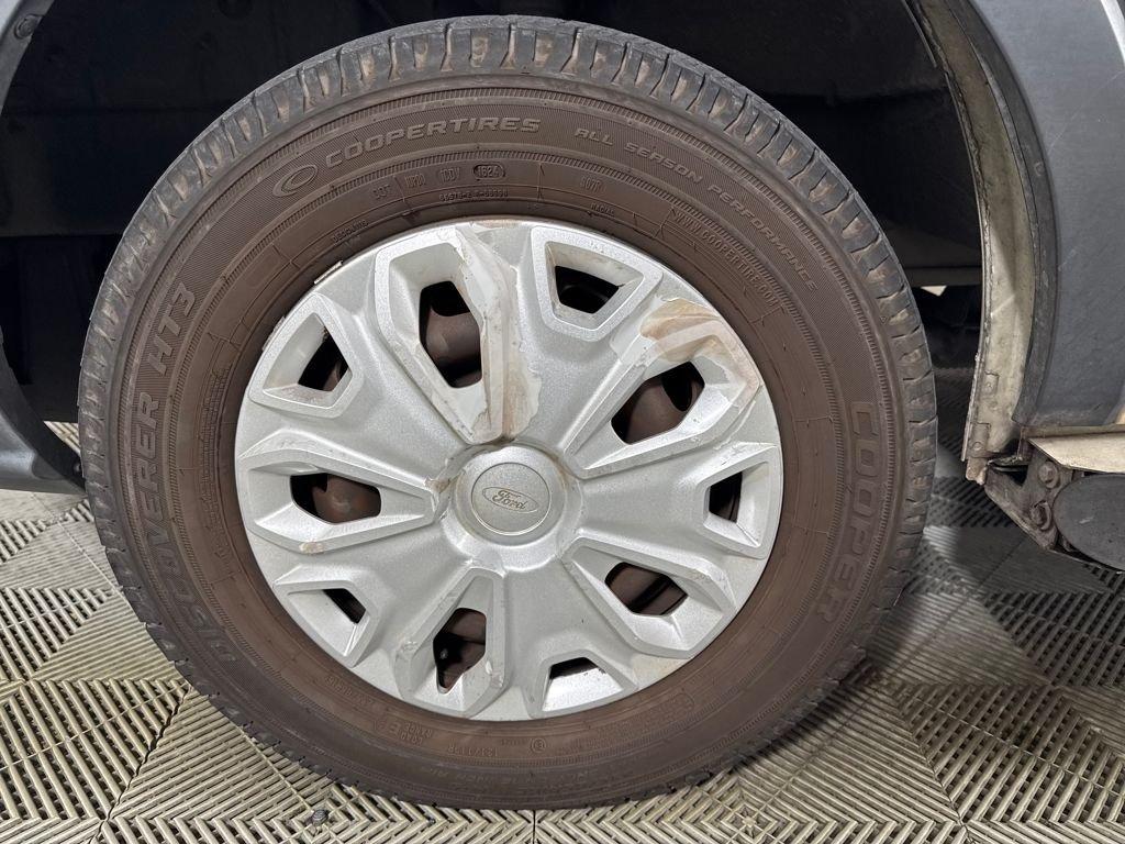 Ford Transit-250 Base - Thumbnail 16