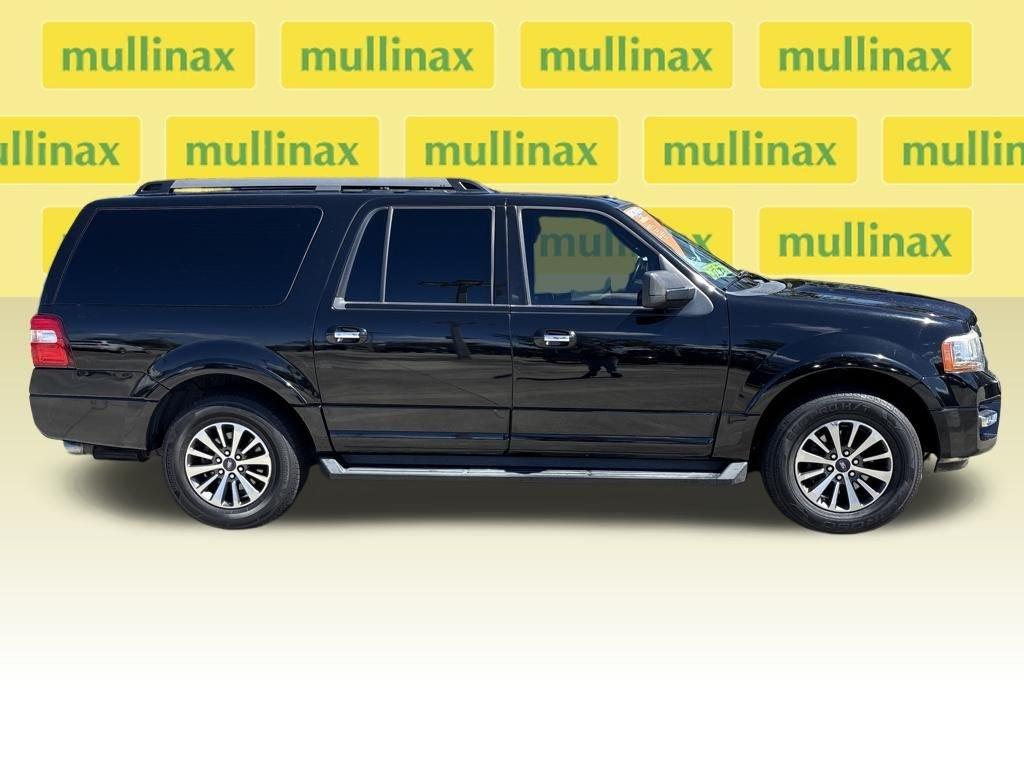 Ford Expedition El Xlt - Thumbnail 3
