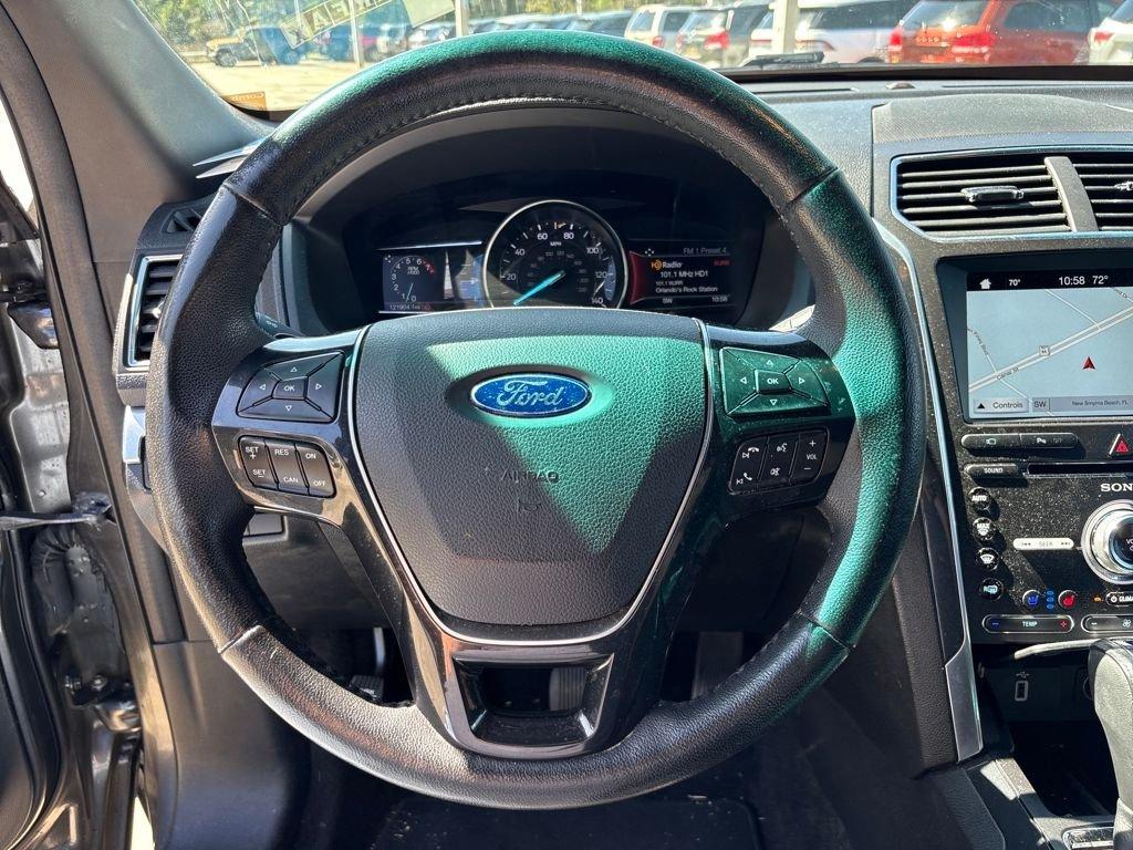 Ford Explorer Limited - Thumbnail 18