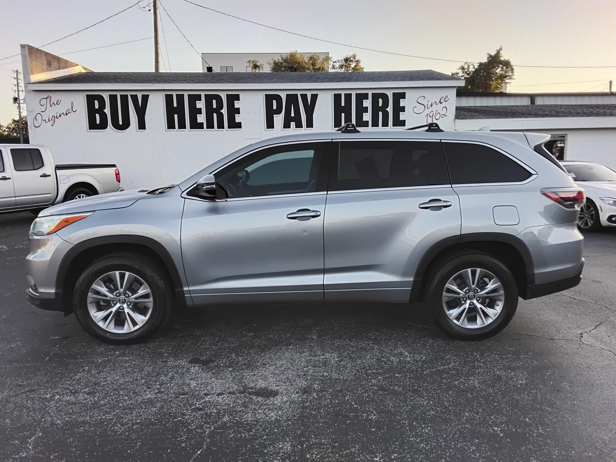 Toyota Highlander Le Fwd V6 - View 1