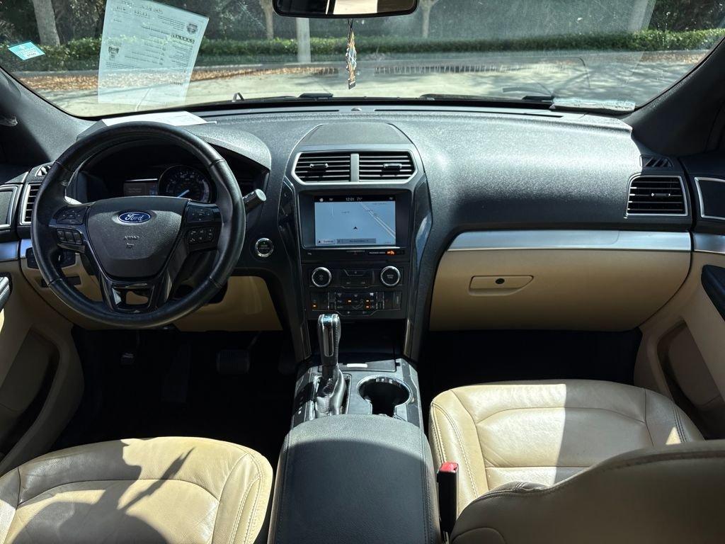 Ford Explorer Xlt - Thumbnail 8