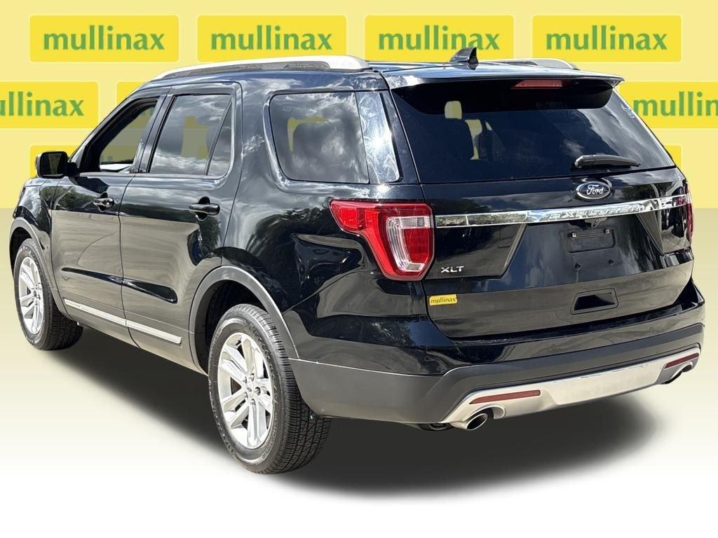 Ford Explorer Xlt - Thumbnail 10