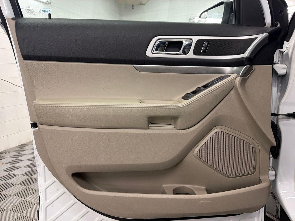 Ford Explorer Xlt - Thumbnail 15