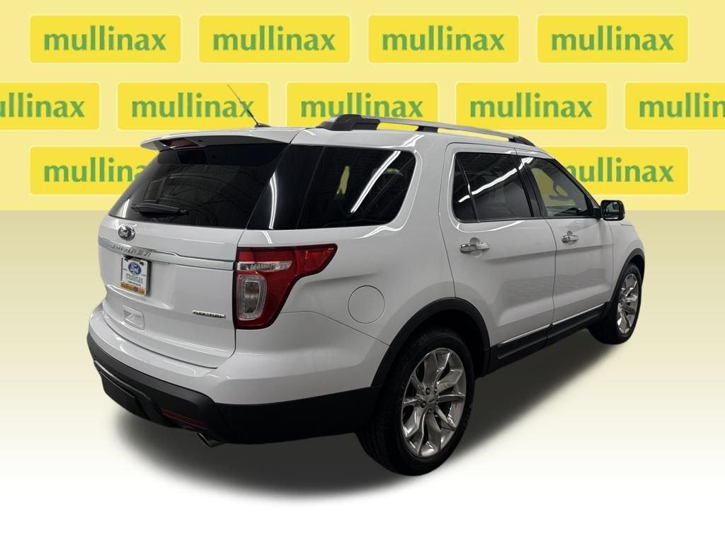 Ford Explorer Xlt - Thumbnail 4