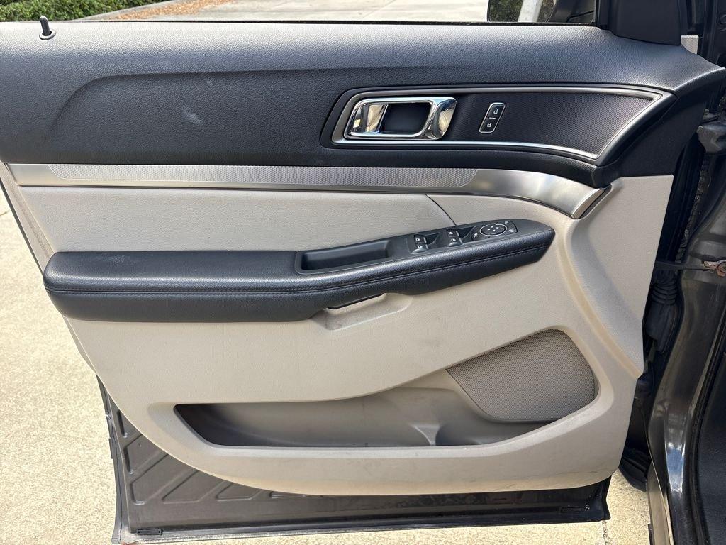 Ford Explorer Xlt - Thumbnail 16