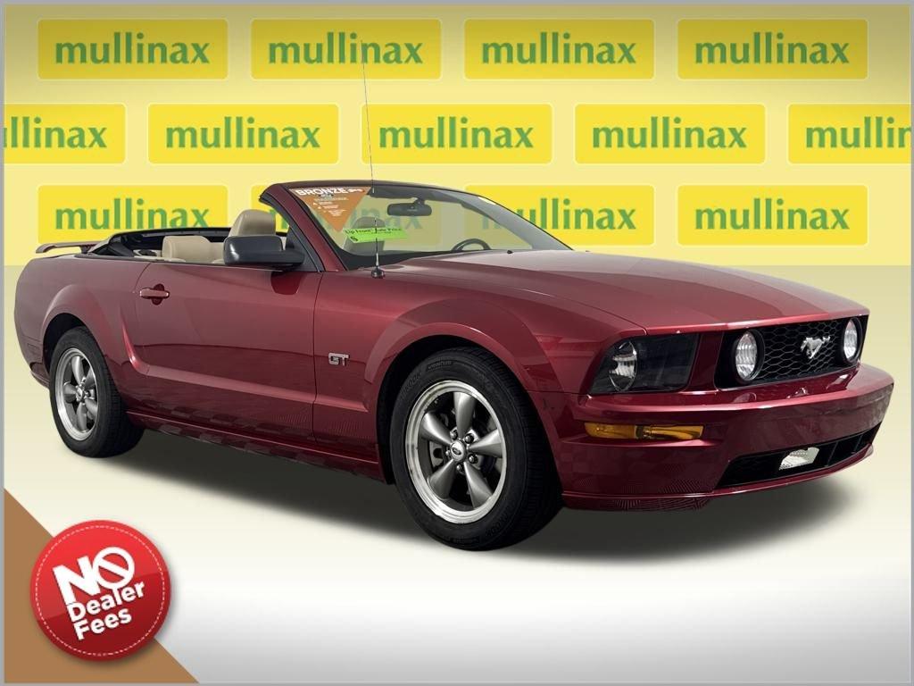 Ford Mustang Gt Premium - Thumbnail 2
