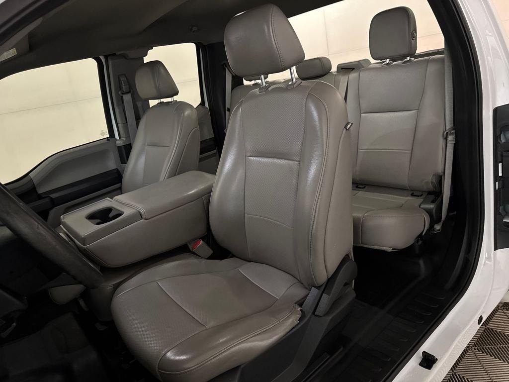 Ford F-150 Xl - Thumbnail 18